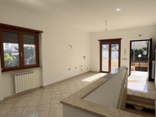 appartamento-vendita-roma-santa-maria-delle-mole-1275-foto_7_specchiata